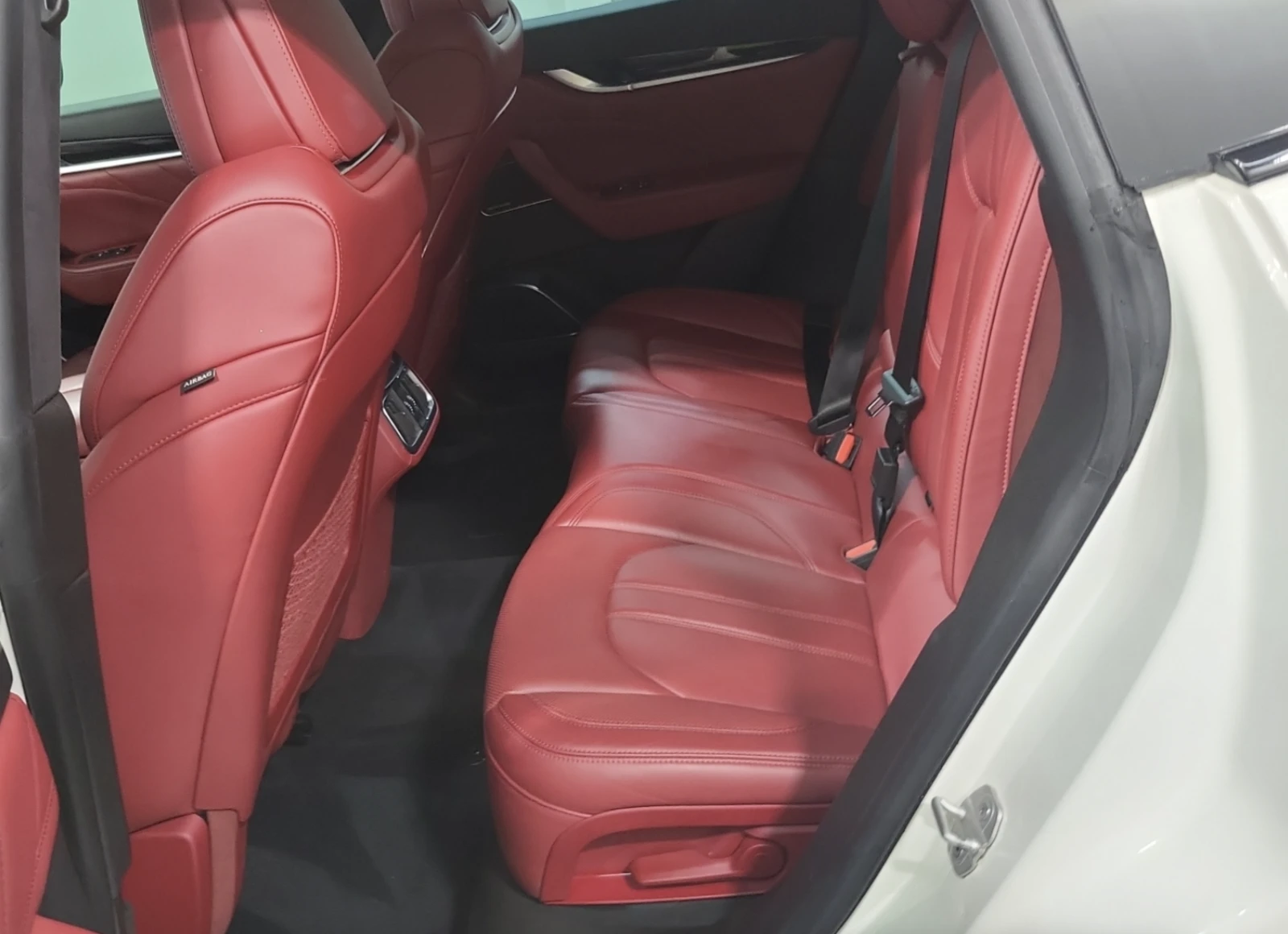 Maserati Levante GRANSPORT - изображение 9