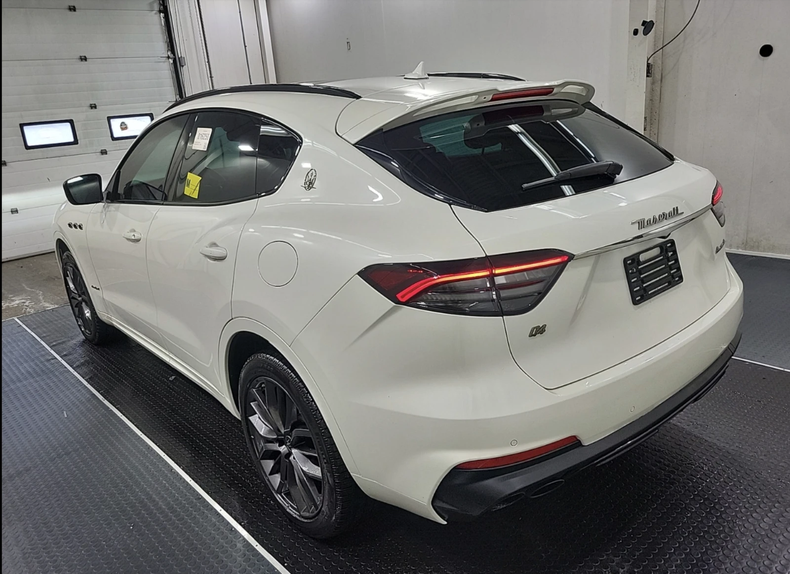 Maserati Levante GRANSPORT - изображение 4