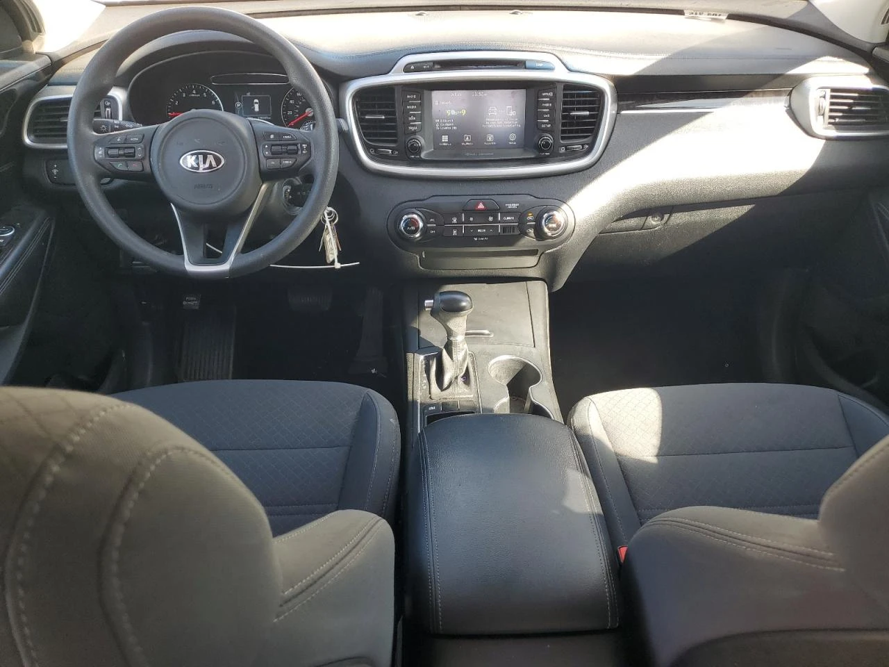 Kia Sorento LX - изображение 8