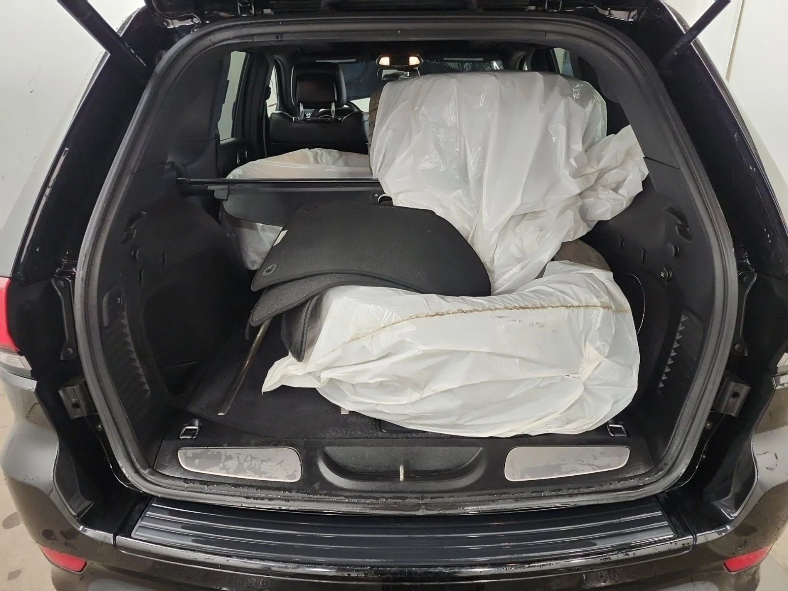 Jeep Grand cherokee SRT* 6.4* DISTRONIC* H&K* CAMERA* FULL* CARFAX*  | Mobile.bg � ����������� 11