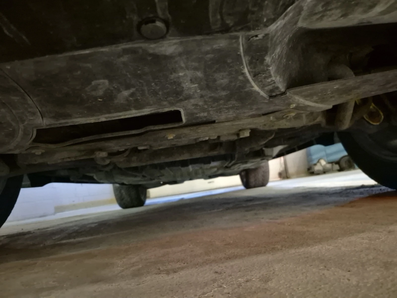 Jeep Grand cherokee SRT* 6.4* DISTRONIC* H&K* CAMERA* FULL* CARFAX*  | Mobile.bg � ����������� 16