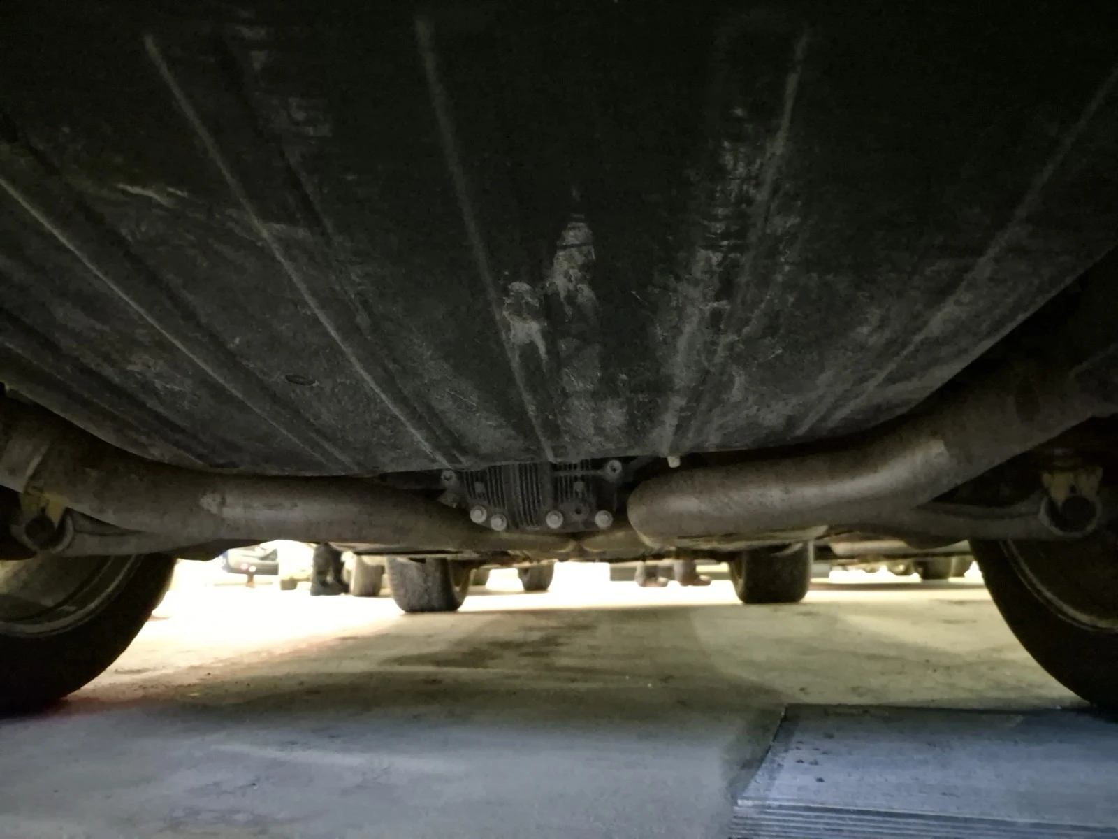 Jeep Grand cherokee SRT* 6.4* DISTRONIC* H&K* CAMERA* FULL* CARFAX*  | Mobile.bg � ����������� 17