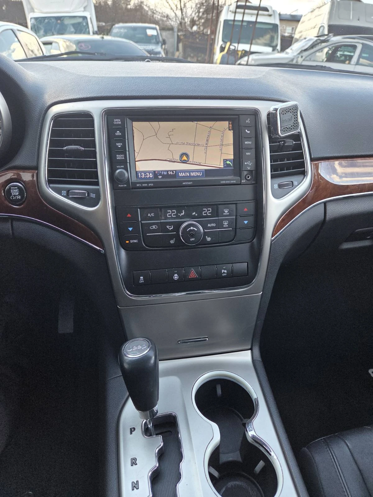 Jeep Grand cherokee 3.0 - изображение 7