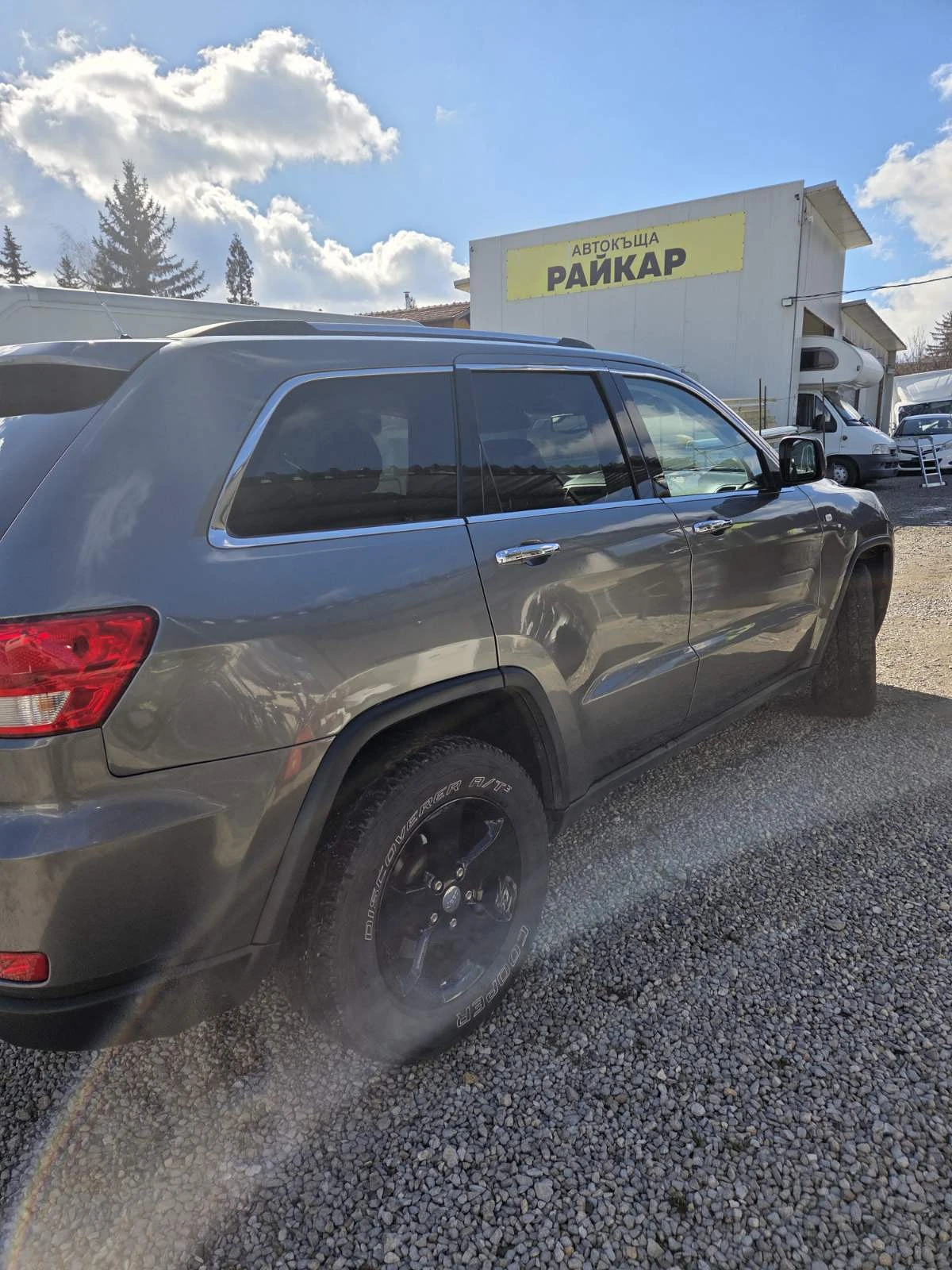 Jeep Grand cherokee 3.0 - изображение 4