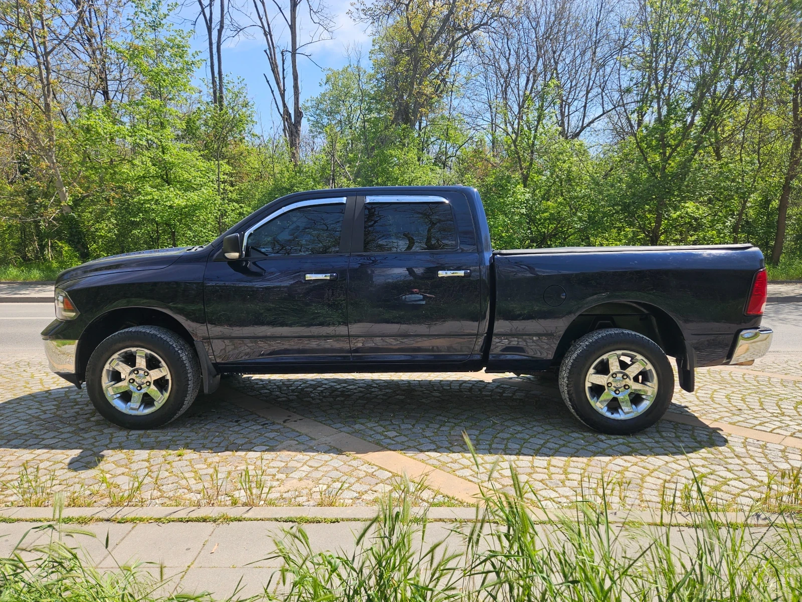 Dodge RAM 1500 2016г. SLT 5.7 HEMI 1500 4х4, снимка 5 - Автомобили и джипове - 54304445