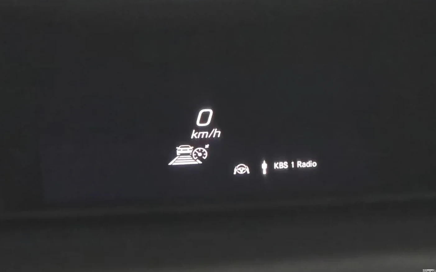 Mercedes-Benz GLE AMG * КУПЕ * МАСАЖИ * ПОДРЕВИ * ОБДУХВАНЕ, снимка 13 - Автомобили и джипове - 55191353