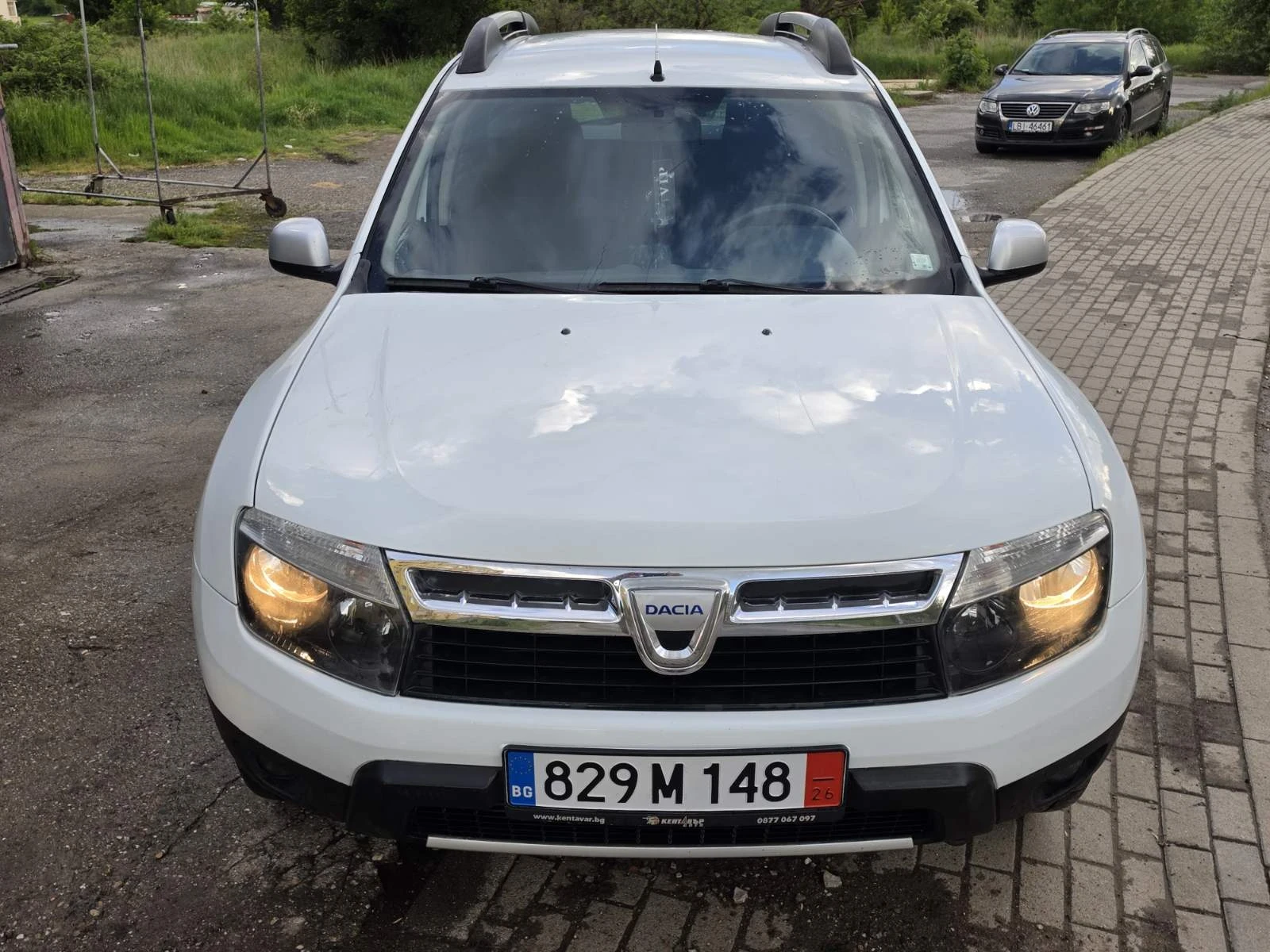 Dacia Duster 1.5 дизел 90 коня , снимка 2 - Автомобили и джипове - 55296223