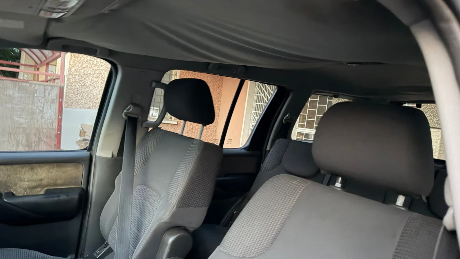 Nissan Pathfinder, снимка 8 - Автомобили и джипове - 55991311