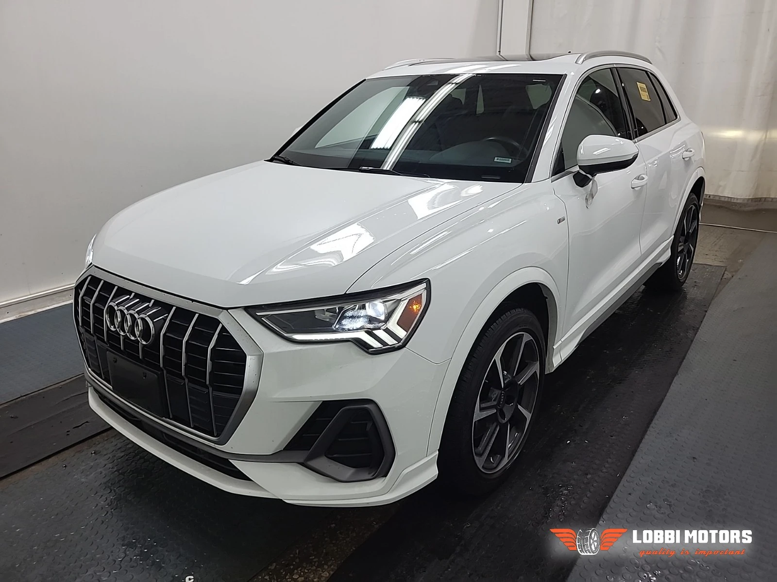 Audi Q3