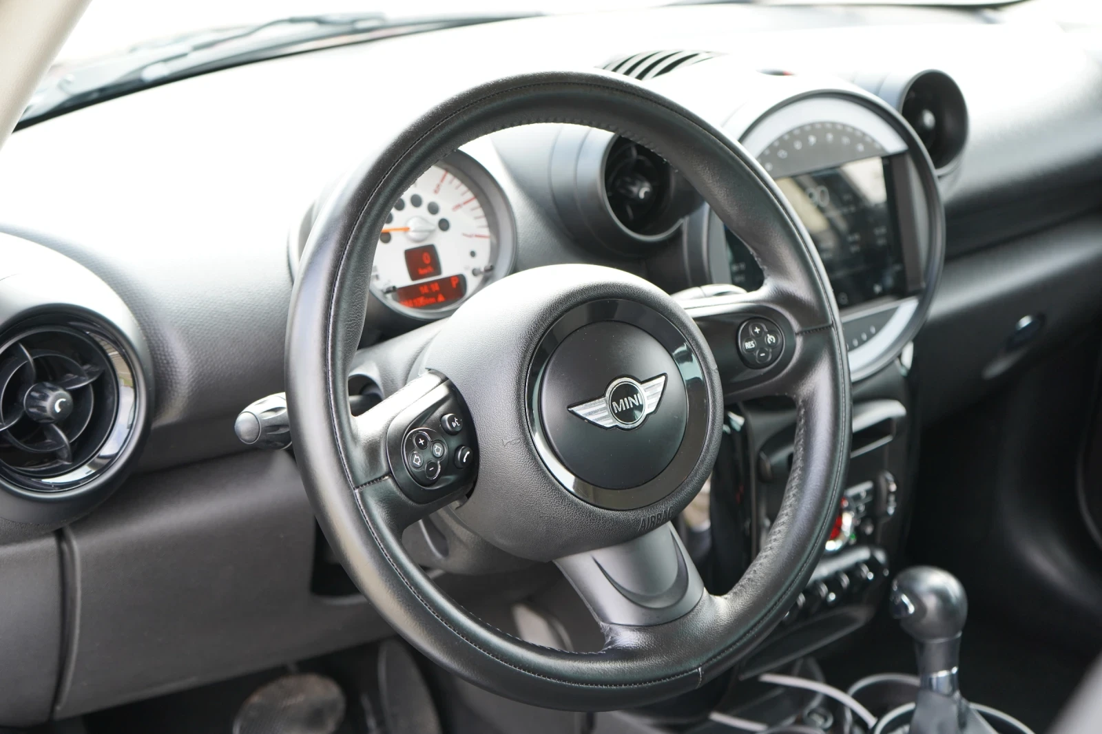 Mini Countryman 2.0d* ALL 4* CARPLAY* CAMERA  | Mobile.bg � ����������� 9