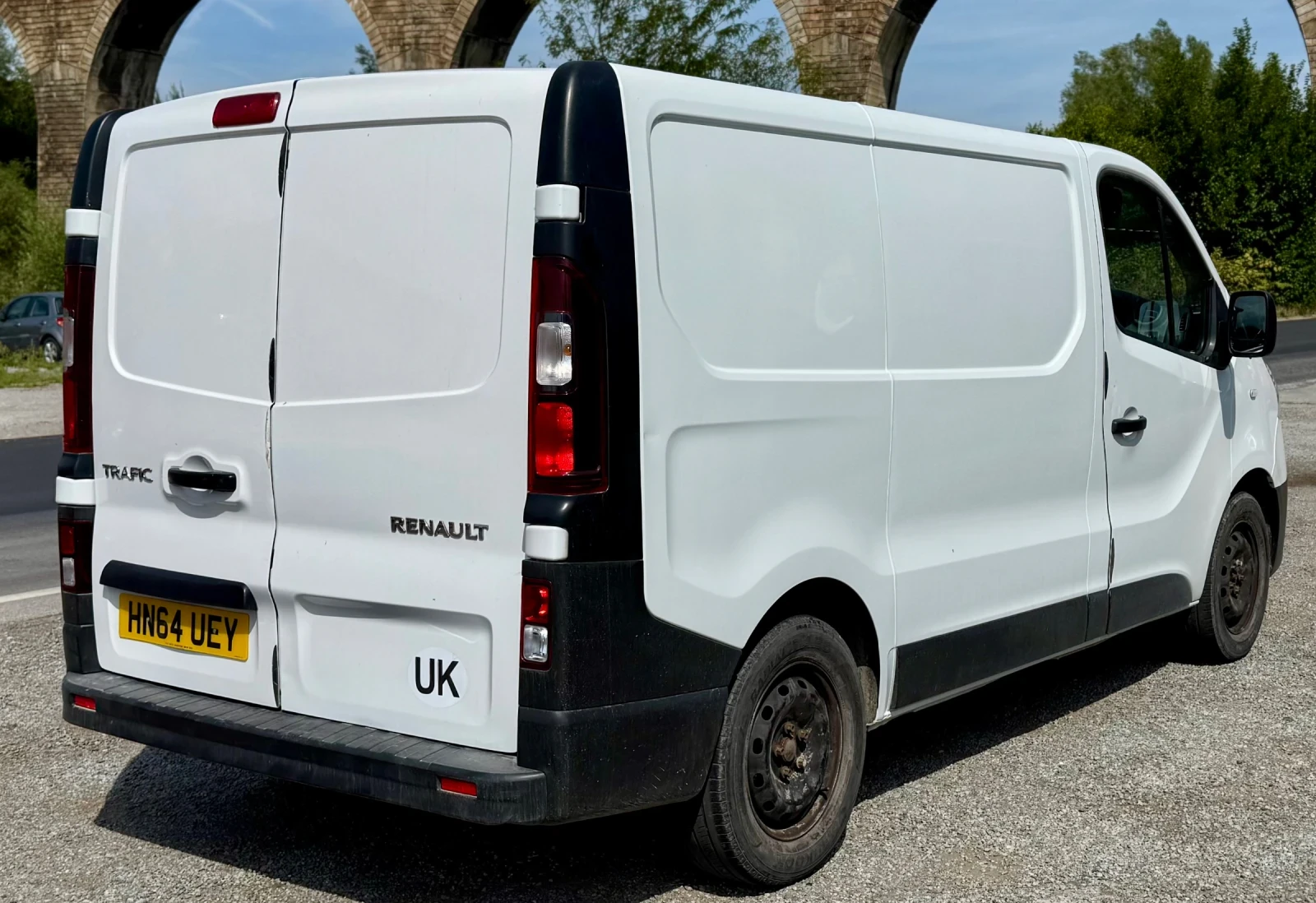 Renault Trafic 1.6dciM9R - изображение 5