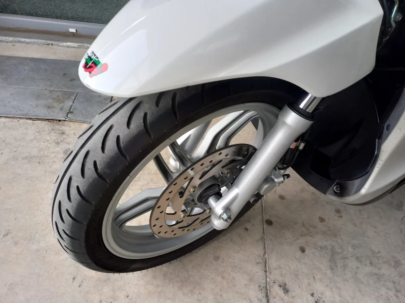 Yamaha Xenter 125, снимка 5 - Мотоциклети и мототехника - 52445655