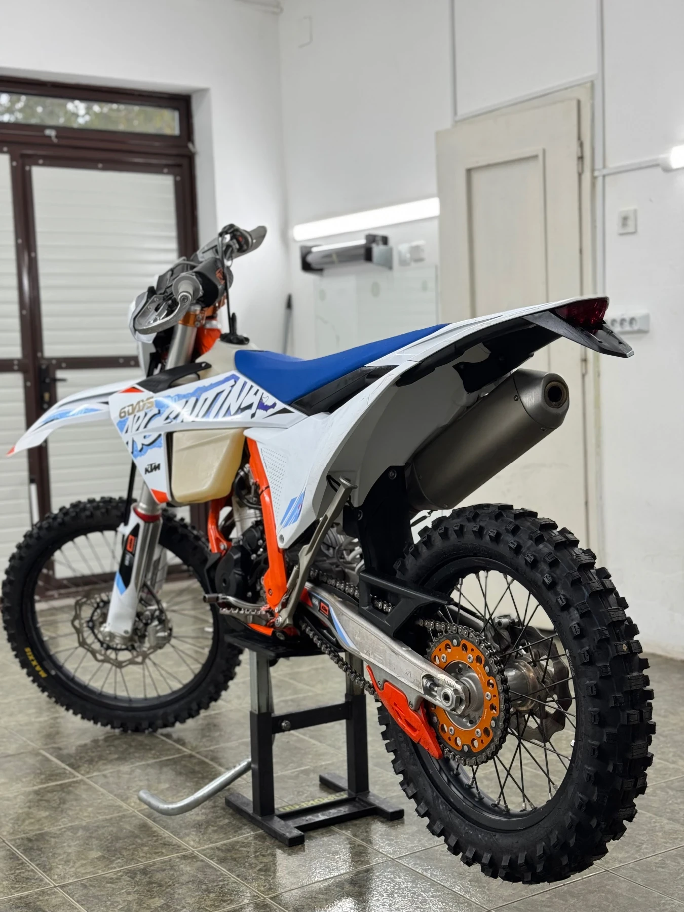 Ktm EXC 350 2024 SIX DAYS - изображение 2