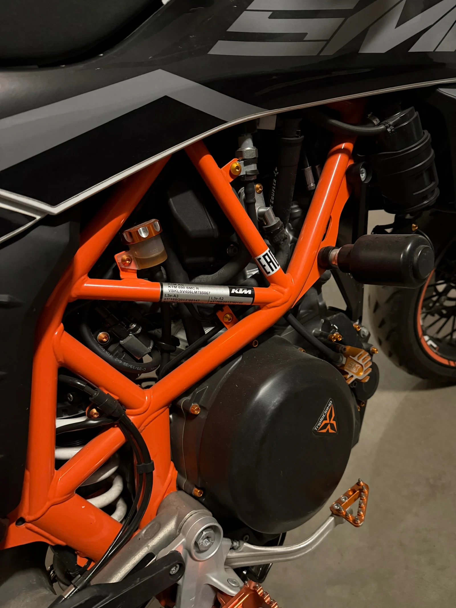 Ktm 690 SMC R, снимка 11 - Мотоциклети и мототехника - 56489116