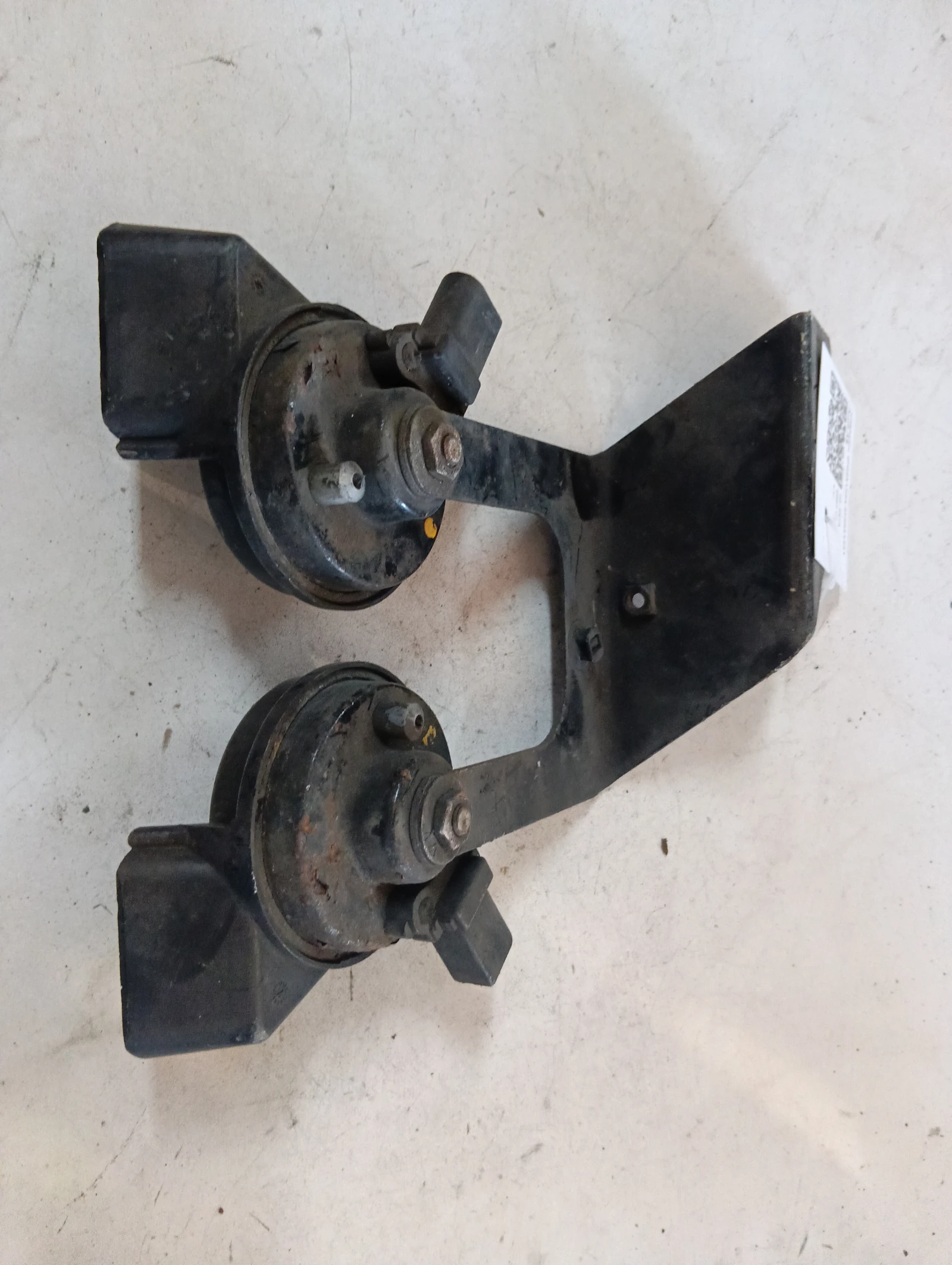 клаксон 4F0951223 4F0951221 Audi A6
