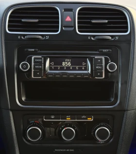 VW Golf 1.6TDi 105hp, снимка 14