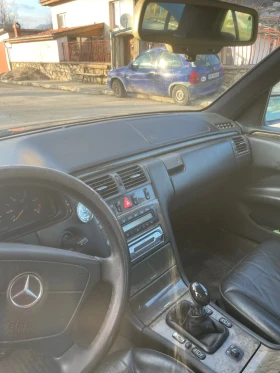 Обява за продажба на Mercedes-Benz E 290 ~3 800 лв. - изображение 4