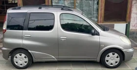 ������ Toyota Yaris verso