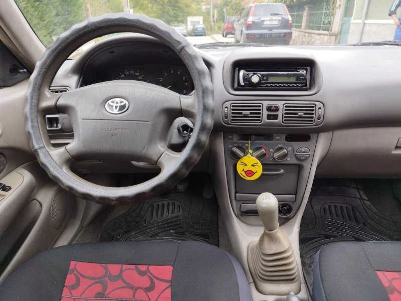 Toyota Corolla, снимка 8 - Автомобили и джипове - 47486479