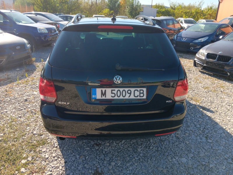 VW Golf 1.6 . TDI AUTOMAT, снимка 6 - Автомобили и джипове - 49593314