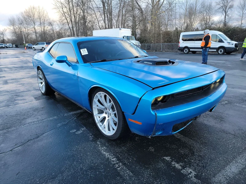 Dodge Challenger R/T Plus Shaker , снимка 1 - Автомобили и джипове - 48506094