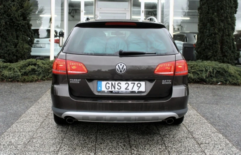 VW Alltrack 2.0 TDI 4Motion 177, снимка 2 - Автомобили и джипове - 49308916