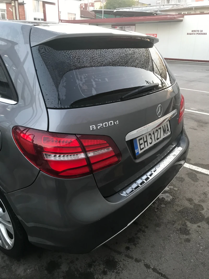 Mercedes-Benz B 200 AMG Top състояние, снимка 7 - Автомобили и джипове - 52485931