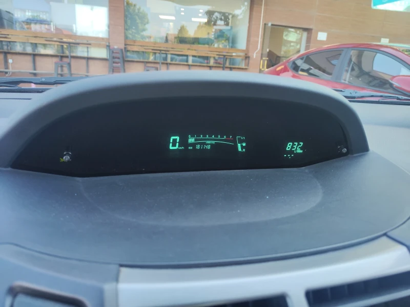 Toyota Yaris Toyota Yaris 1.0 69 ps VVT-I , снимка 13 - Автомобили и джипове - 52405088