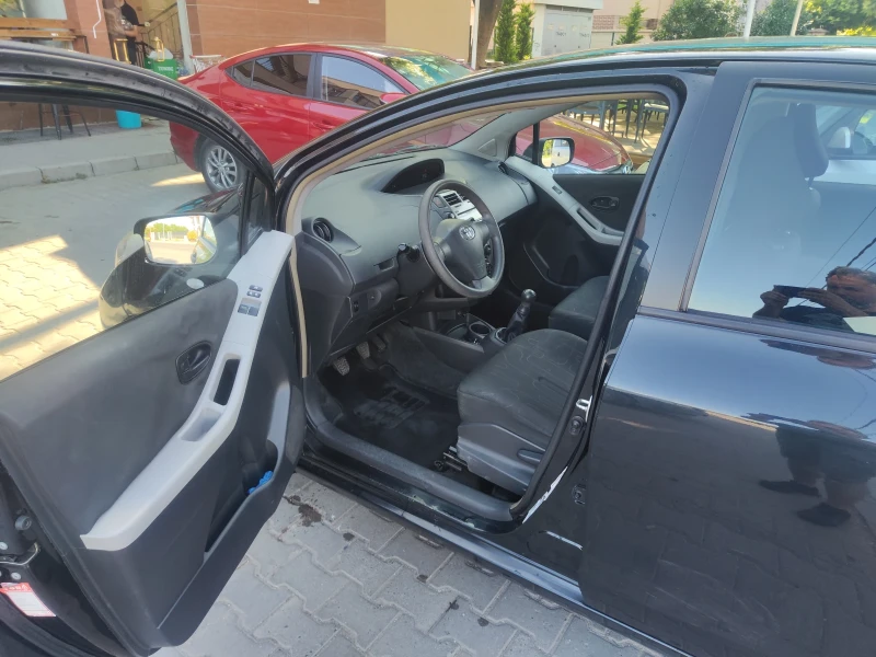 Toyota Yaris Toyota Yaris 1.0 69 ps VVT-I , снимка 10 - Автомобили и джипове - 52405088