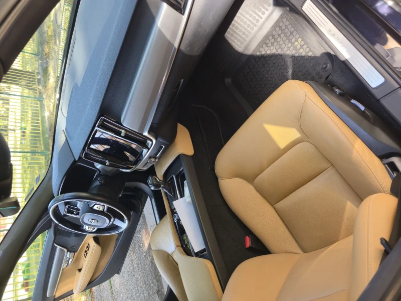 Volvo V90 D4 Momentum, снимка 4 - Автомобили и джипове - 52774812