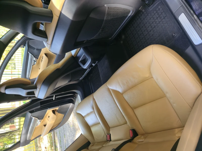 Volvo V90 D4 Momentum, снимка 5 - Автомобили и джипове - 52774812