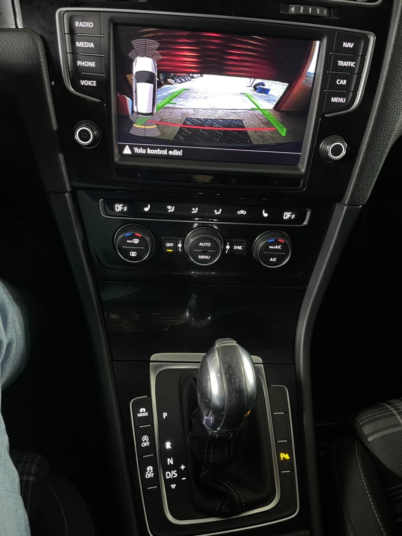 VW Golf GTD 184ks 2.0TDI, снимка 13 - Автомобили и джипове - 53037824