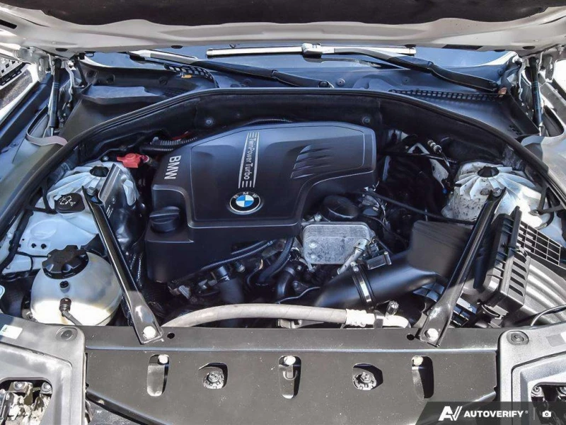 BMW 528 * xDrive * CARFAX * ЦЕНА ДО БГ, снимка 17 - Автомобили и джипове - 53155158