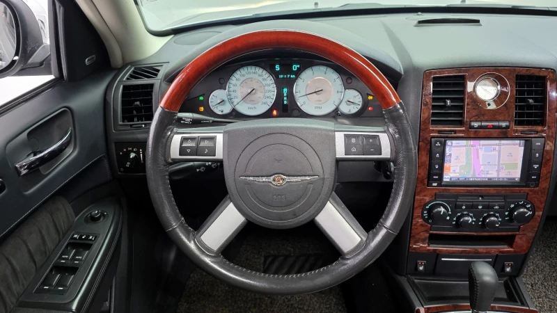 Chrysler 300c 3.5 autogeorge.com, снимка 12 - Автомобили и джипове - 53315573