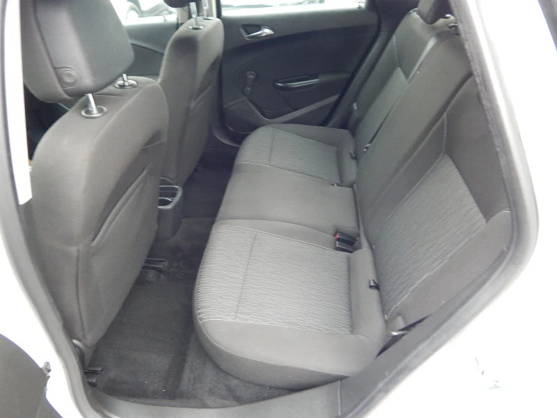 Opel Astra 1.4T* ГАЗ* 140к.* ЕВРО5В* , снимка 15 - Автомобили и джипове - 53373463