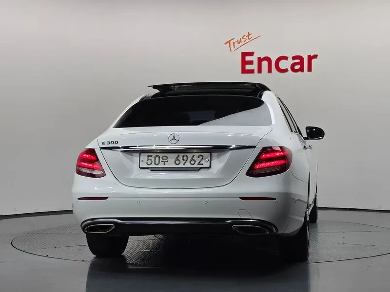 Mercedes-Benz E 300 W213 AVANTGARDE ��������| �������| ����� | Mobile.bg � ����������� 4
