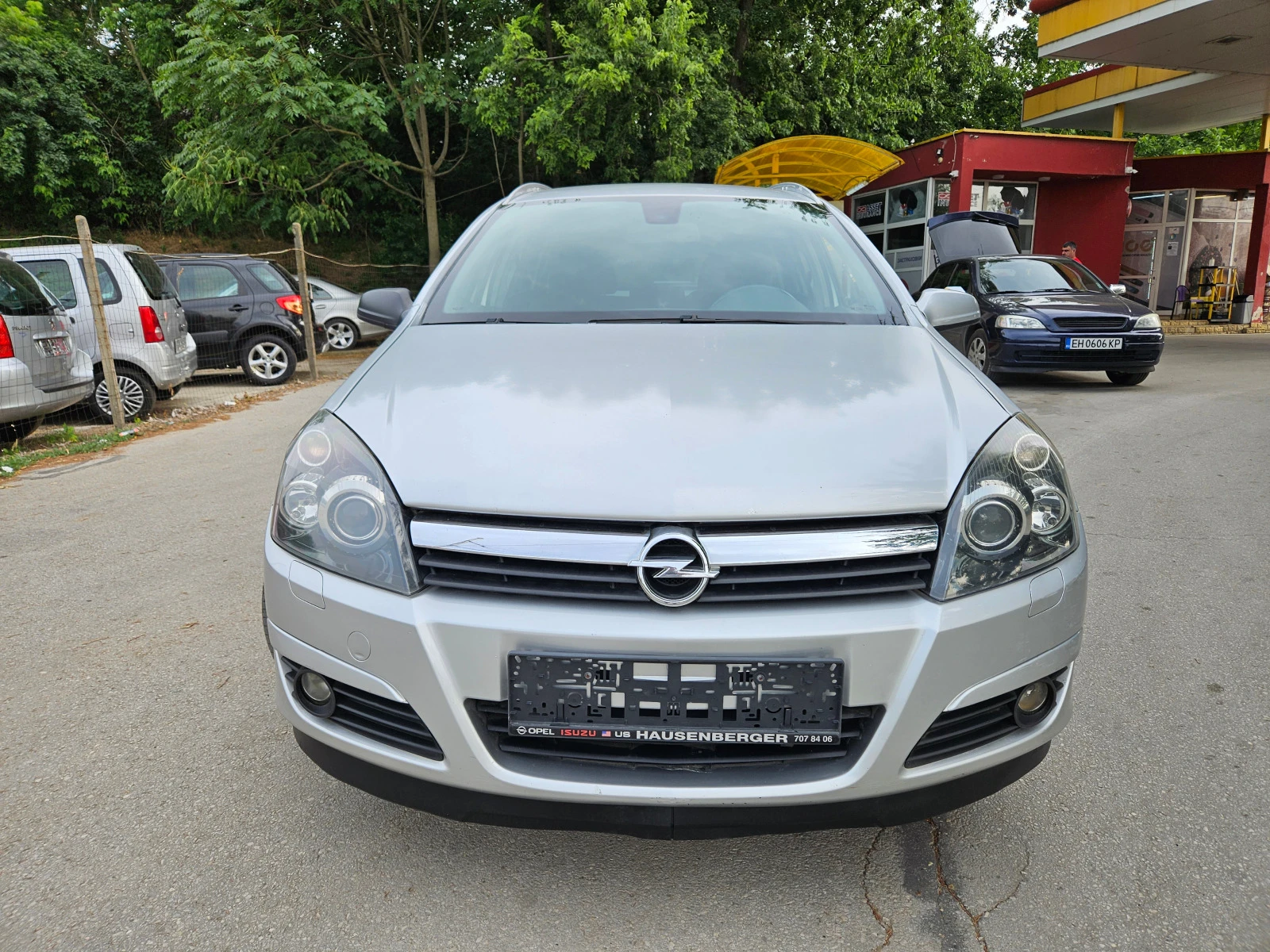 Opel Astra 1.8, 125к.с., XENON - изображение 2