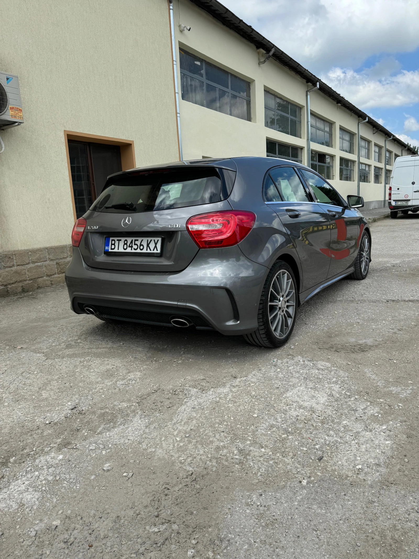 Mercedes-Benz A 200 A200   AMG optic - изображение 5