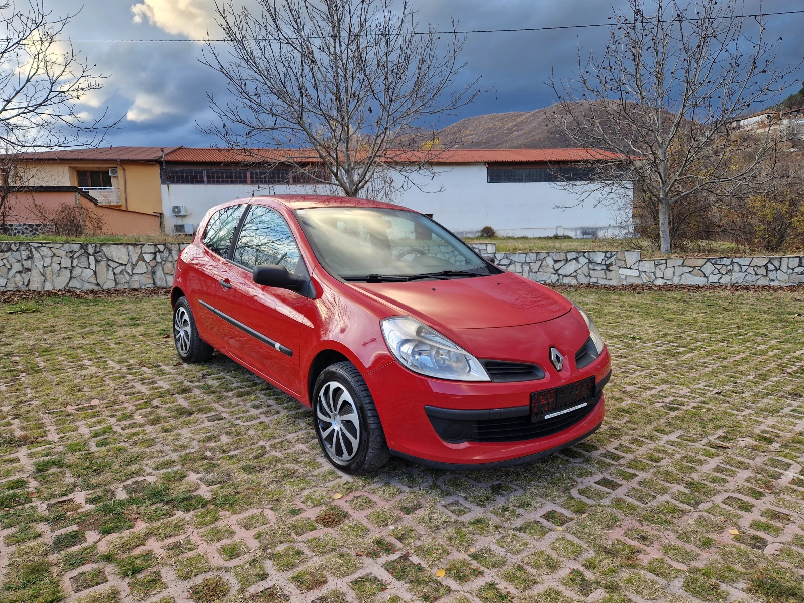 Renault Clio 1.5DCI..EVRO 4..НОВ ВНОС.. - изображение 4