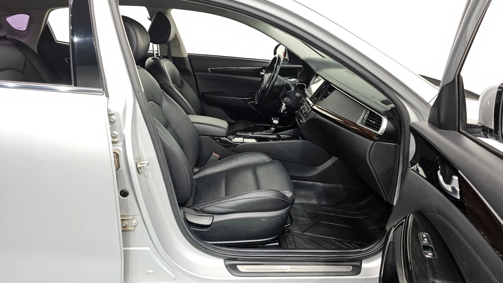 Kia K7 3.0LPI  | Mobile.bg   10