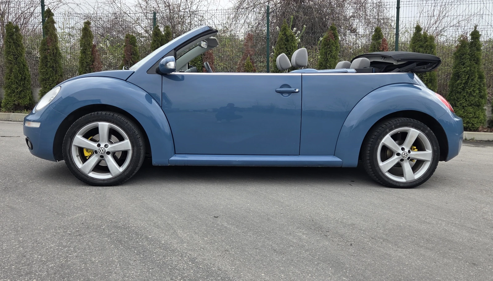 VW Beetle 1.6i CABRIO , FACE LIFT | Mobile.bg   4