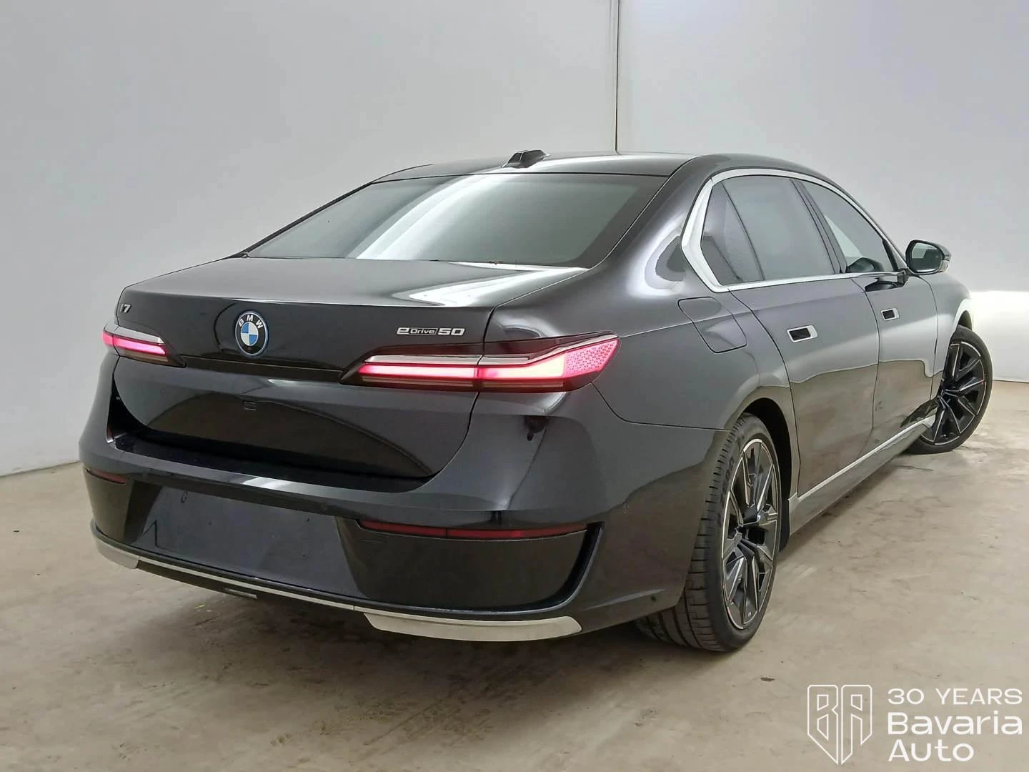 BMW i7 50 eDrive - изображение 3