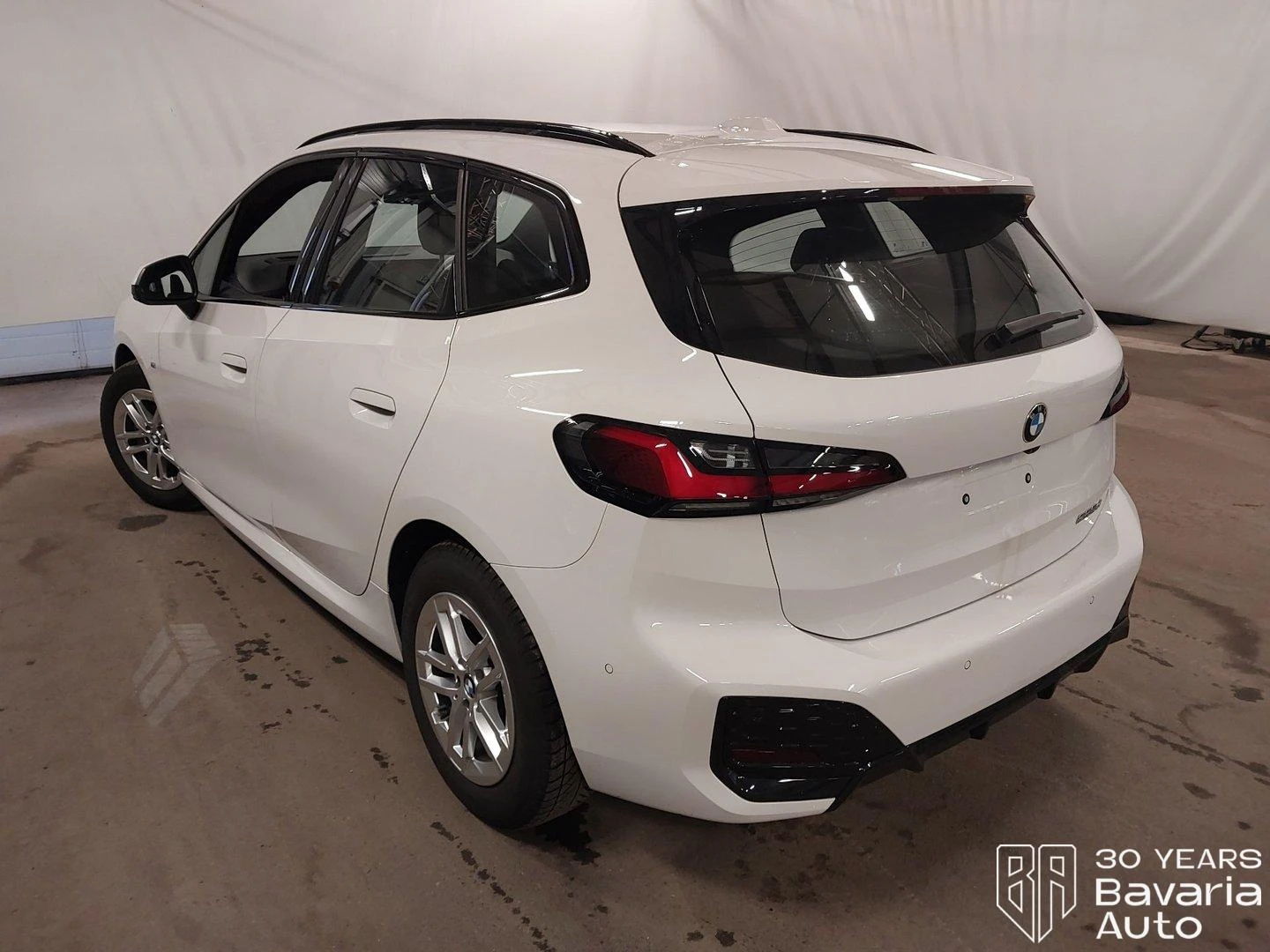 BMW 220 d Active Tourer M Sport Paket Sportautomatic | Mobile.bg   2
