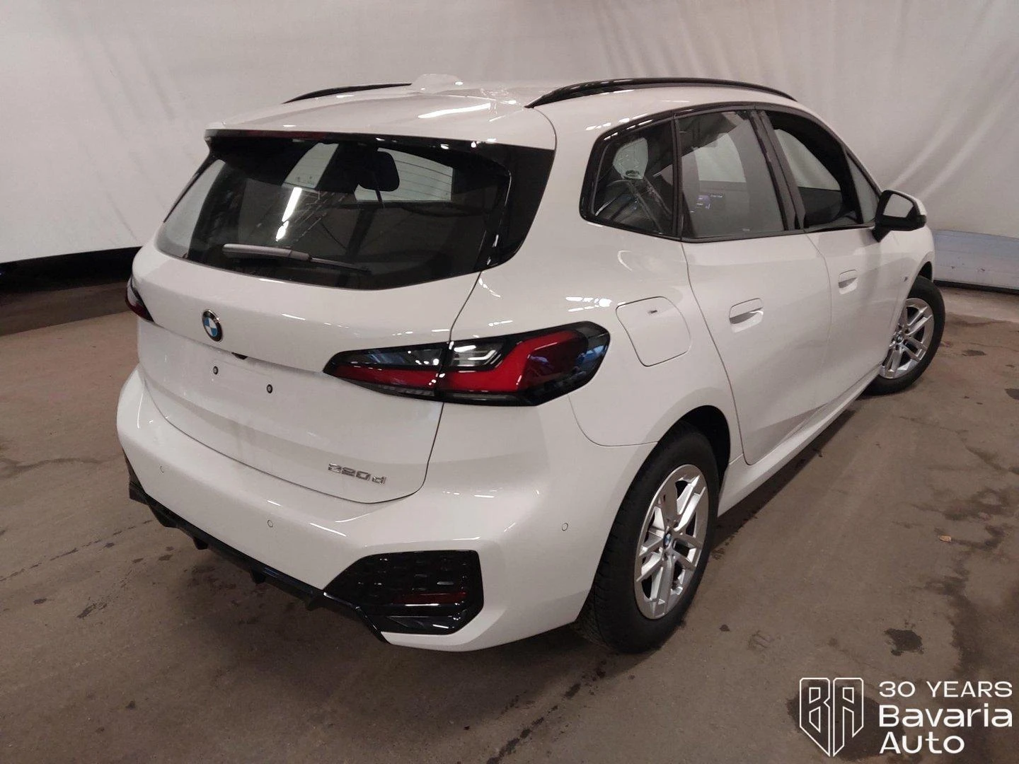 BMW 220 d Active Tourer M Sport Paket Sportautomatic | Mobile.bg   3