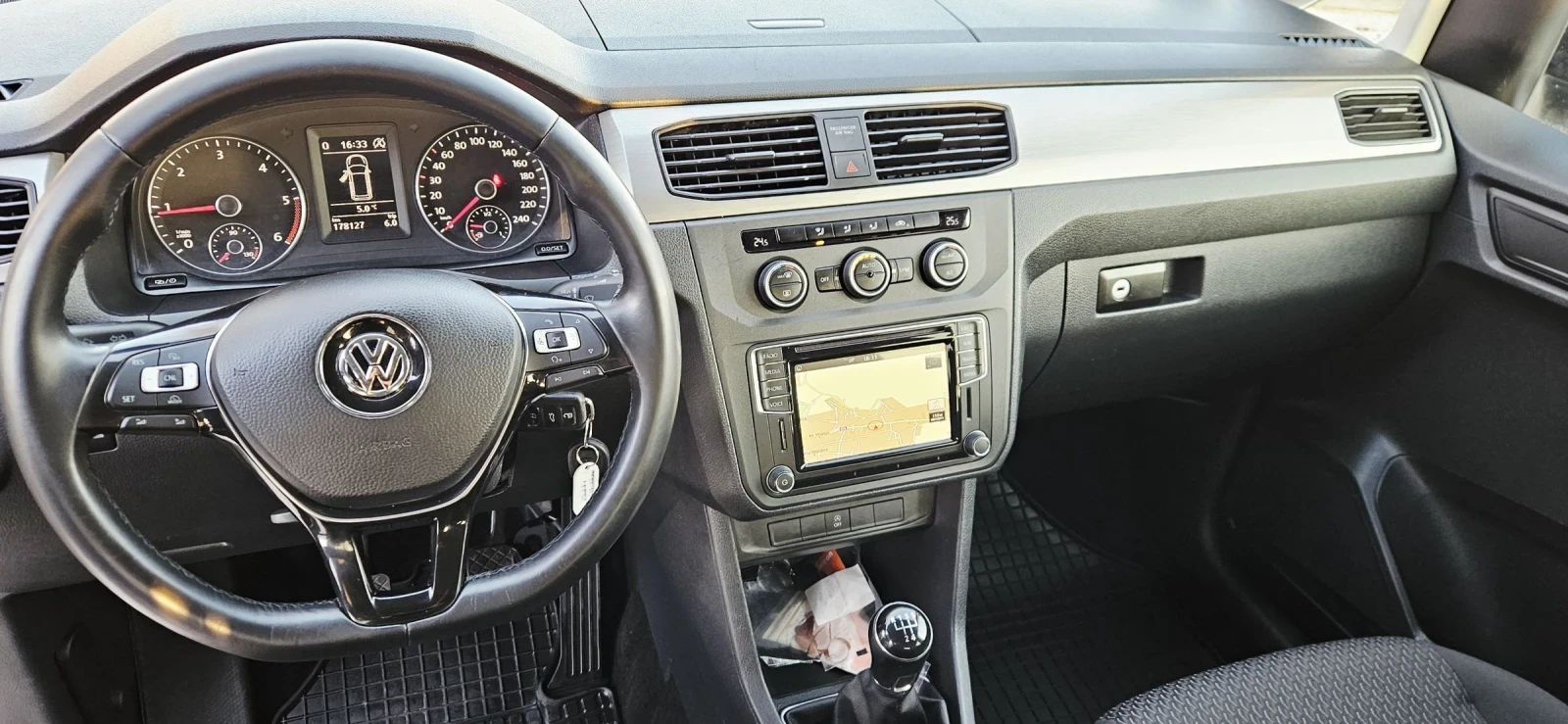 VW Caddy 2.0TDI* 102��* 4+ 1* NAVI* 2017� | Mobile.bg � ����������� 16