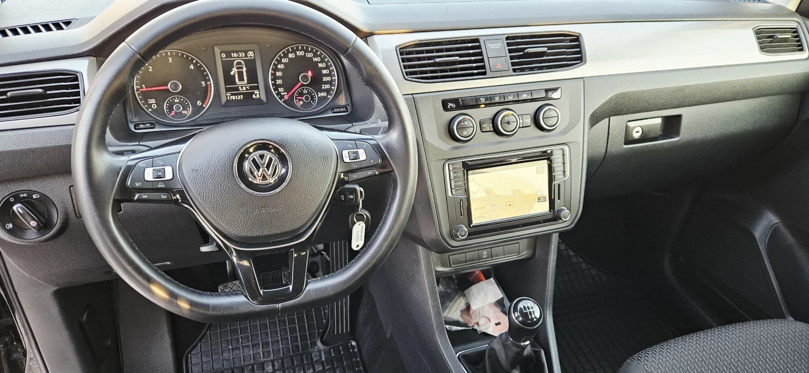VW Caddy 2.0TDI* 102��* 4+ 1* NAVI* 2017� | Mobile.bg � ����������� 10