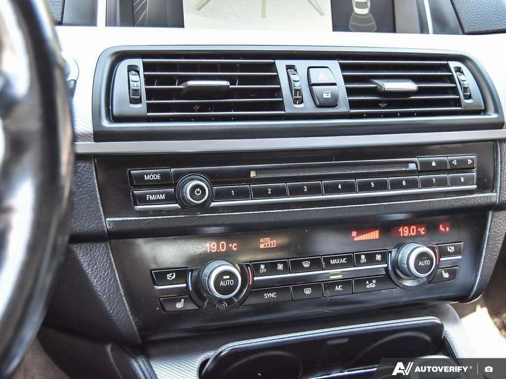 BMW 528 * xDrive * CARFAX * ���� �� �� | Mobile.bg � ����������� 16