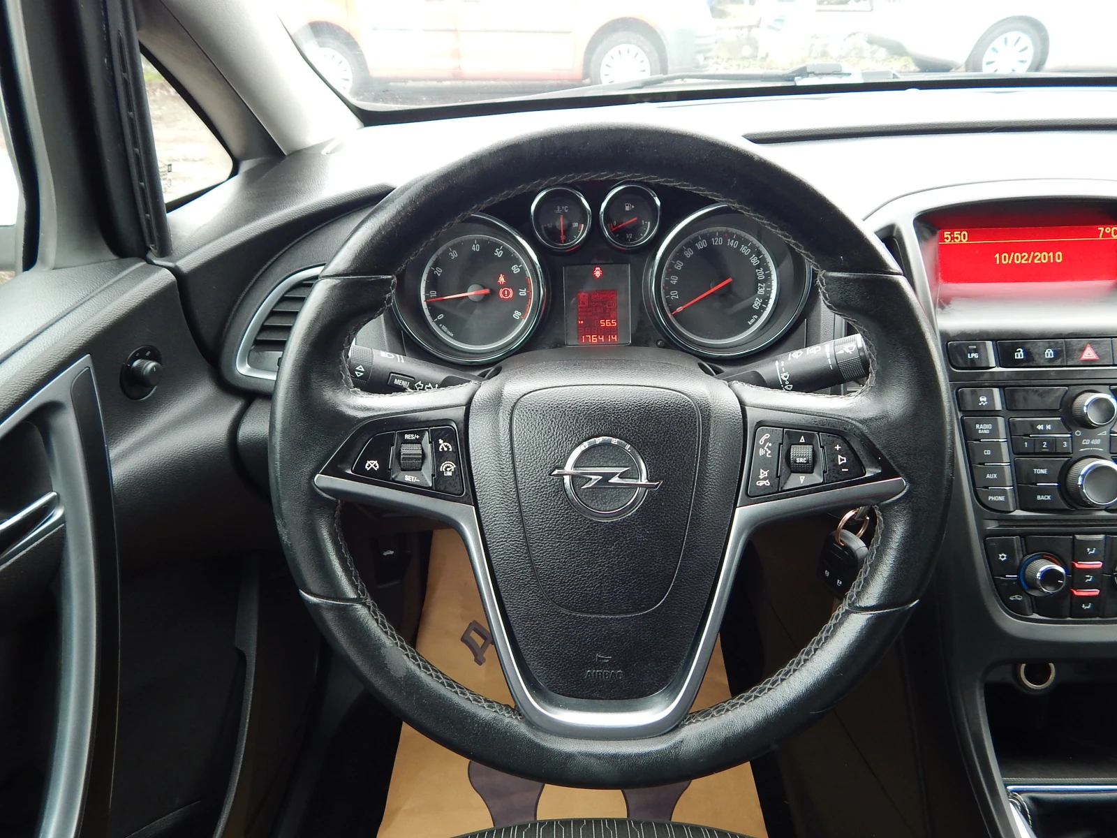 Opel Astra 1.4T* ���* 140�.* ����5�*  | Mobile.bg � ����������� 11