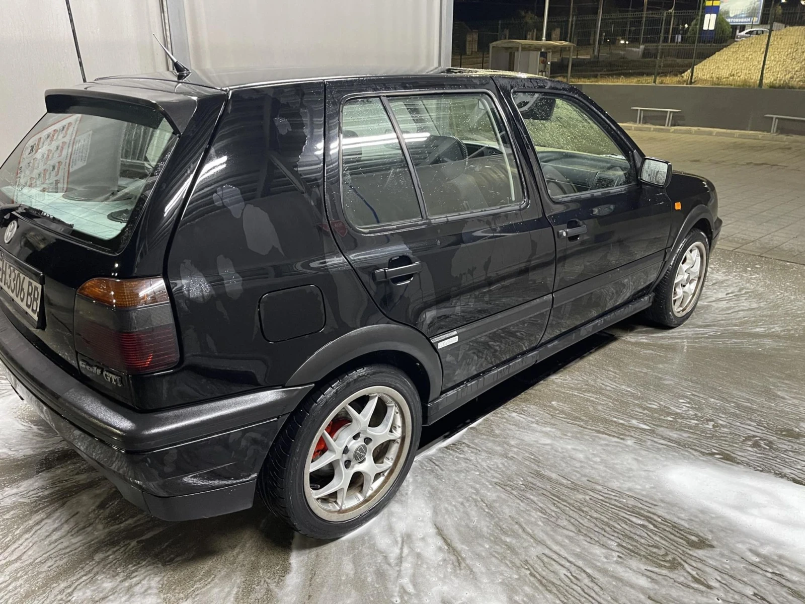 VW Golf GTI-Edition  - изображение 9