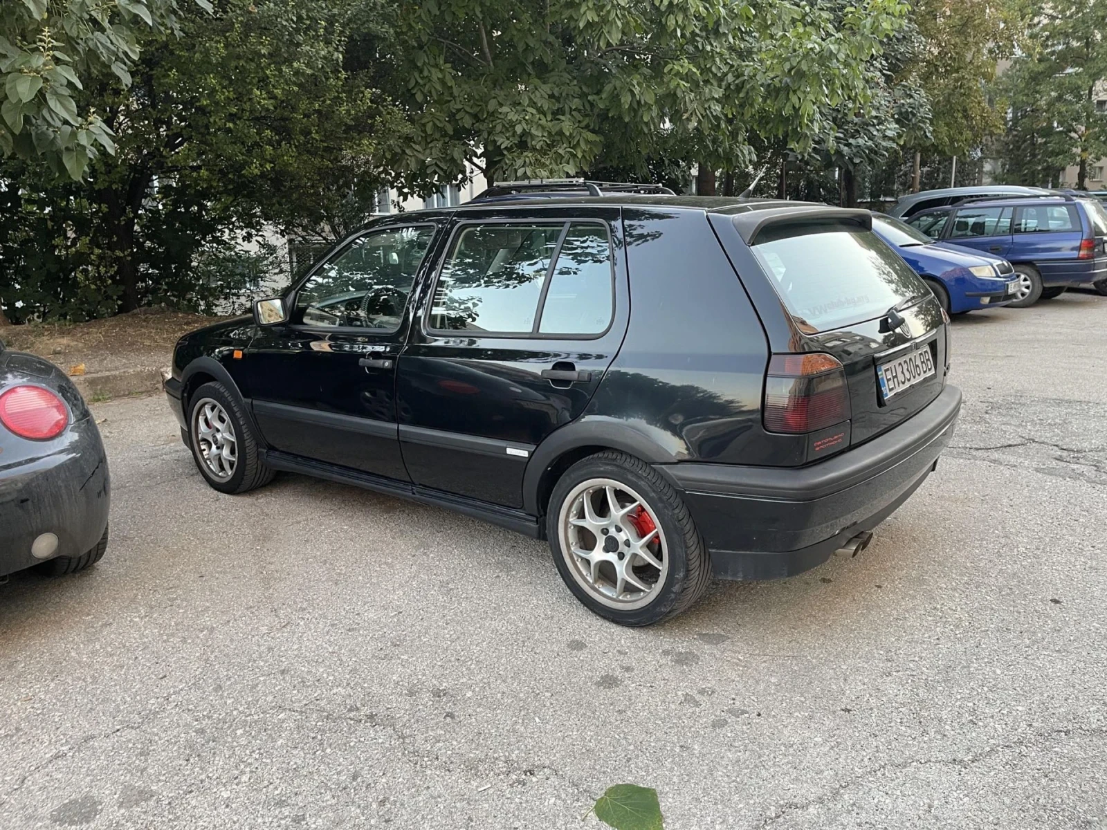 VW Golf GTI-Edition  - изображение 6